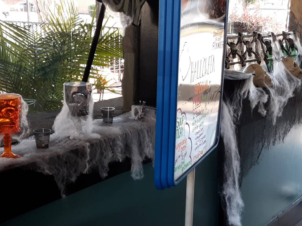 Hoff’s Grill | restaurant | 1621 W Innes St, Salisbury, NC 28144, USA | 7048702577 OR +1 704-870-2577