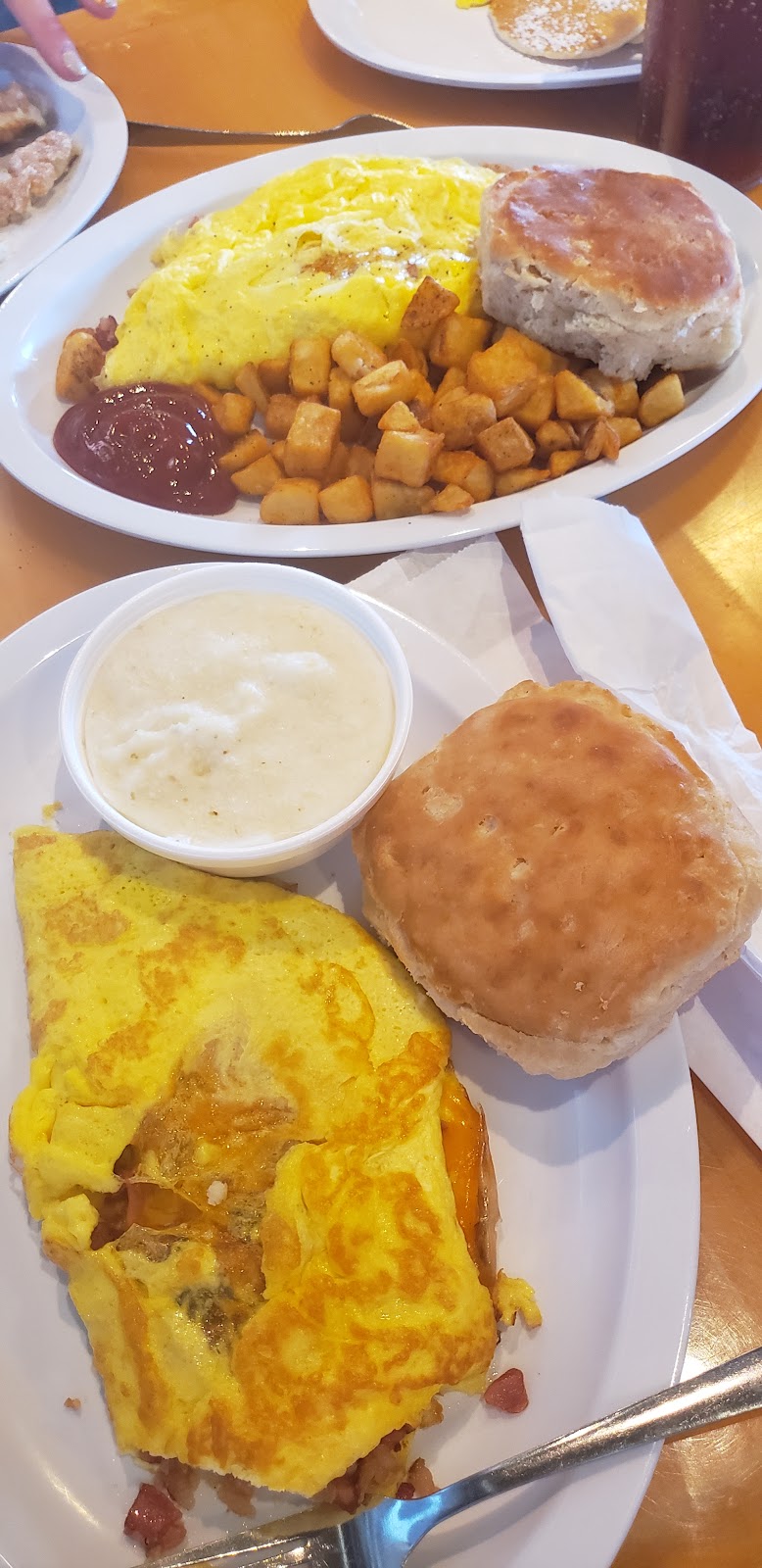 Coconuts Restaurant | restaurant | 17458 Front Beach Rd, Panama City Beach, FL 32413, USA | 8506152047 OR +1 850-615-2047