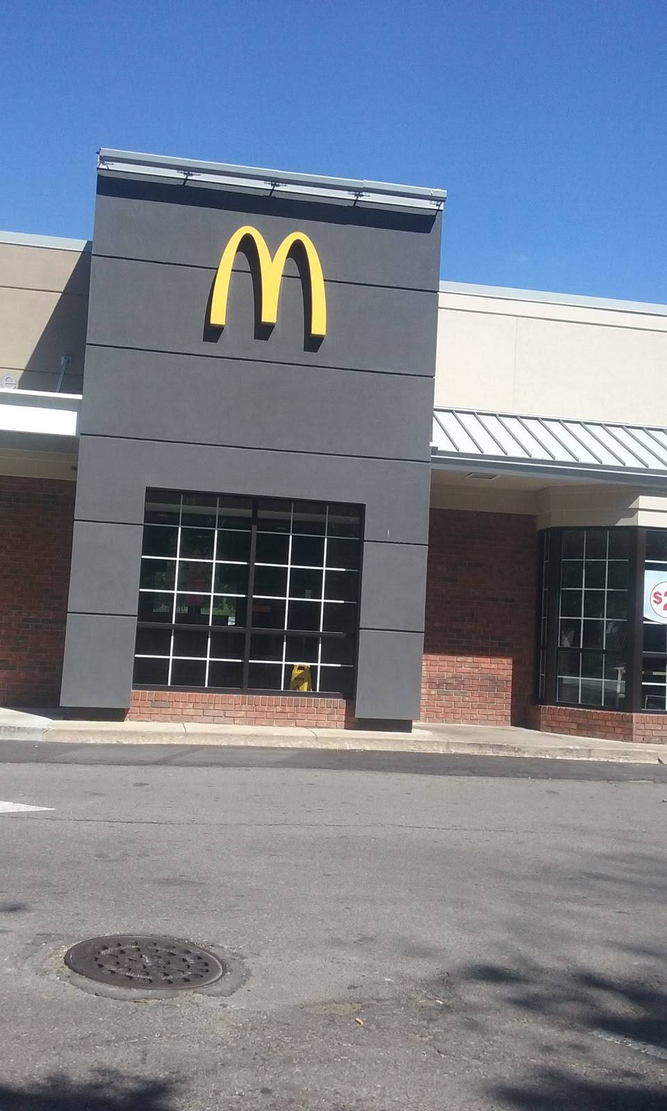 McDonalds | cafe | 407 W Prospect St, Jackson, MI 49203, USA | 5177829829 OR +1 517-782-9829