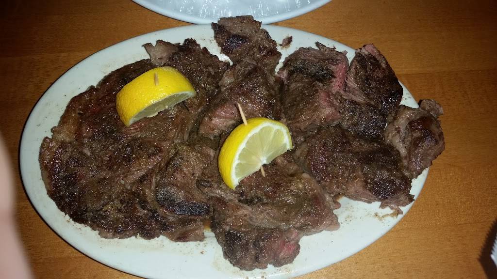 M & M Steak House | restaurant | 1106 NW 28th St, Fort Worth, TX 76106, USA | 8176240612 OR +1 817-624-0612