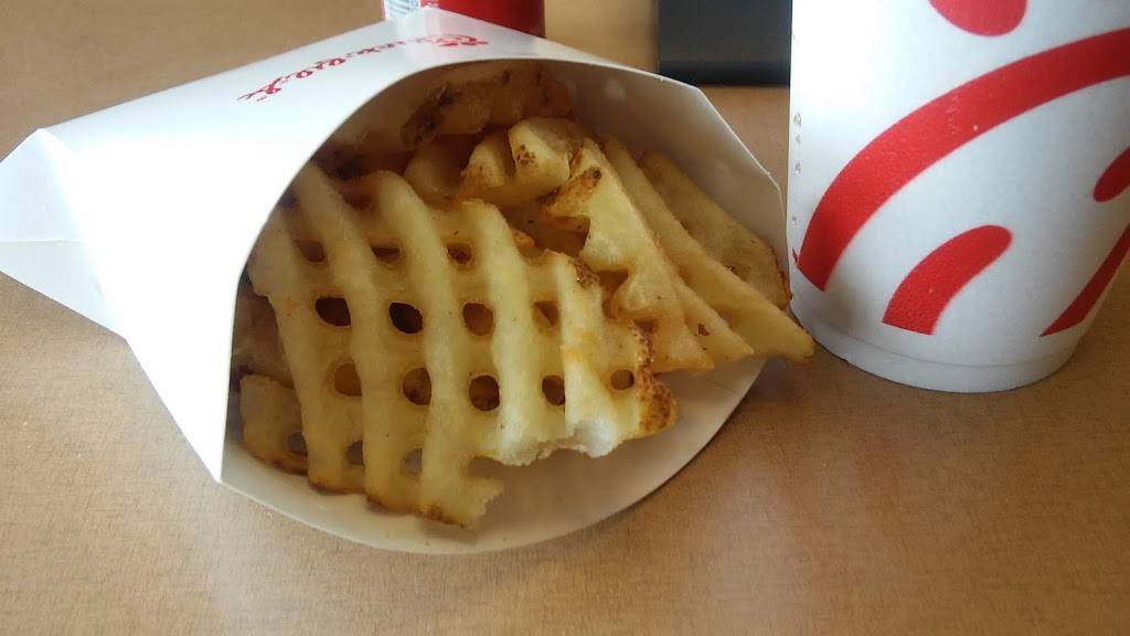 Chick-fil-A | restaurant | 4443 S Laburnum Ave, Richmond, VA 23231, USA | 8042364601 OR +1 804-236-4601