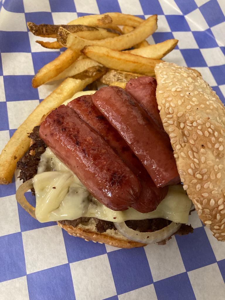 Loaded Burgers | restaurant | 711 N Main St, Beaver, UT 84713, USA | 4354380604 OR +1 435-438-0604