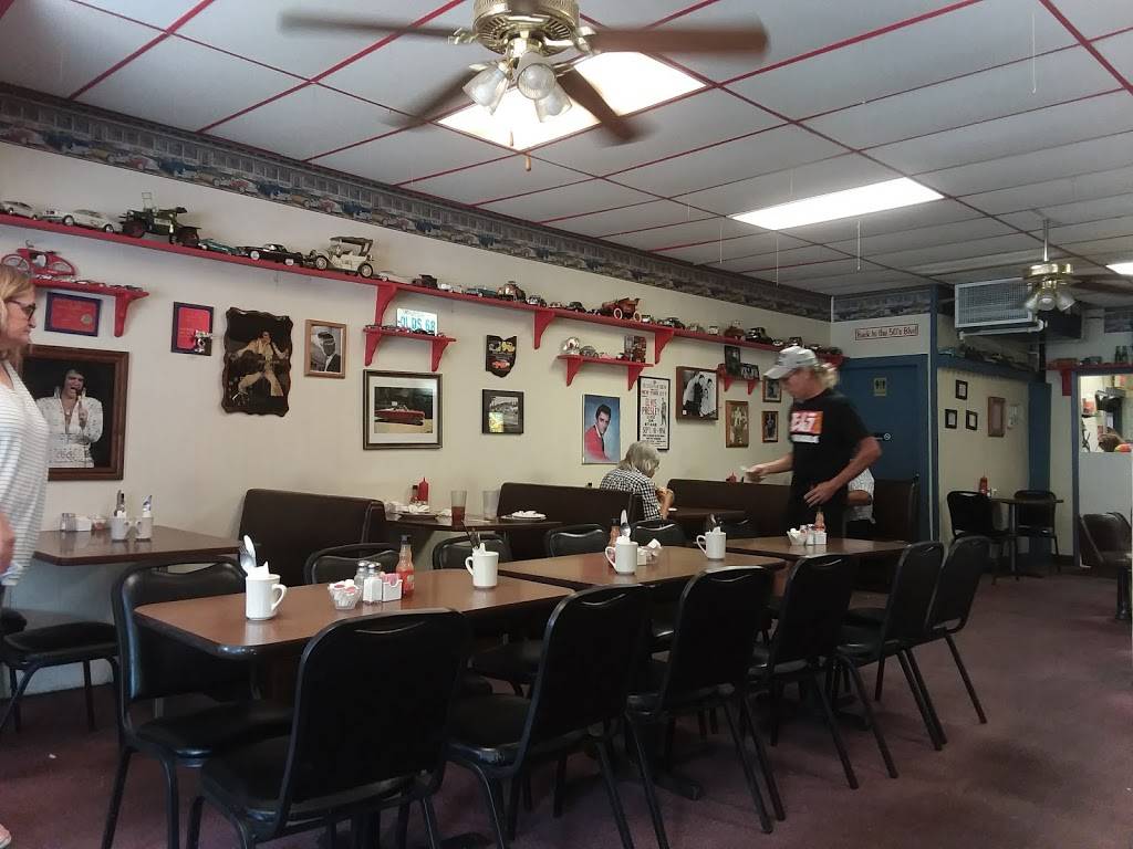 Nifty Fifty Diner | restaurant | 104 W Main St, Madison, OH 44057, USA | 4404287015 OR +1 440-428-7015