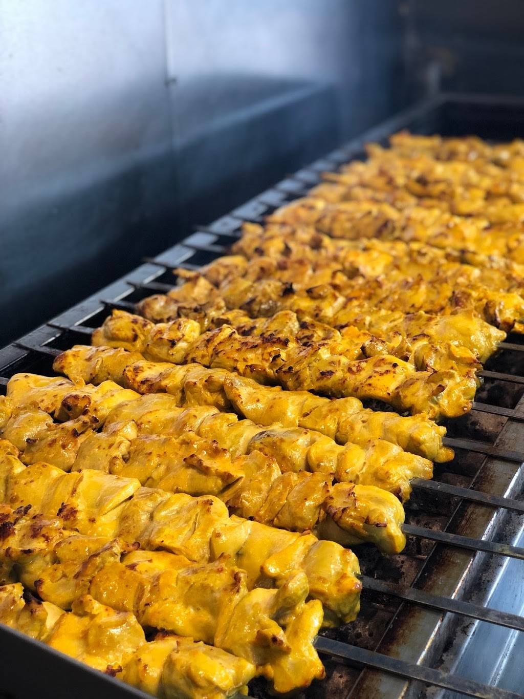 shatter abbas Queens Quay | restaurant | 218 Queens Quay W, Toronto, ON M5J 2Y6, Canada | 4165518010 OR +1 416-551-8010