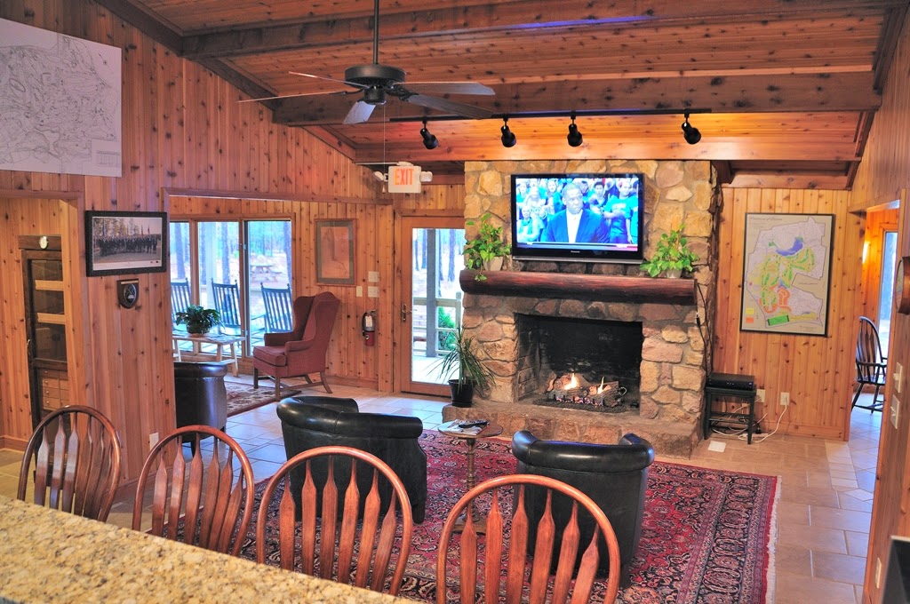 Dormie Club | restaurant | 6033 Beulah Hill Church Rd, West End, NC 27376, USA | 9109473240 OR +1 910-947-3240