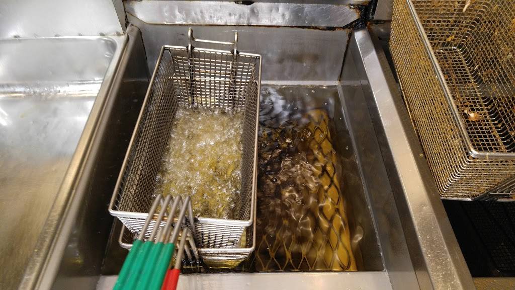 American Deli | restaurant | 2631 Main St, East Point, GA 30344, USA | 4047610003 OR +1 404-761-0003