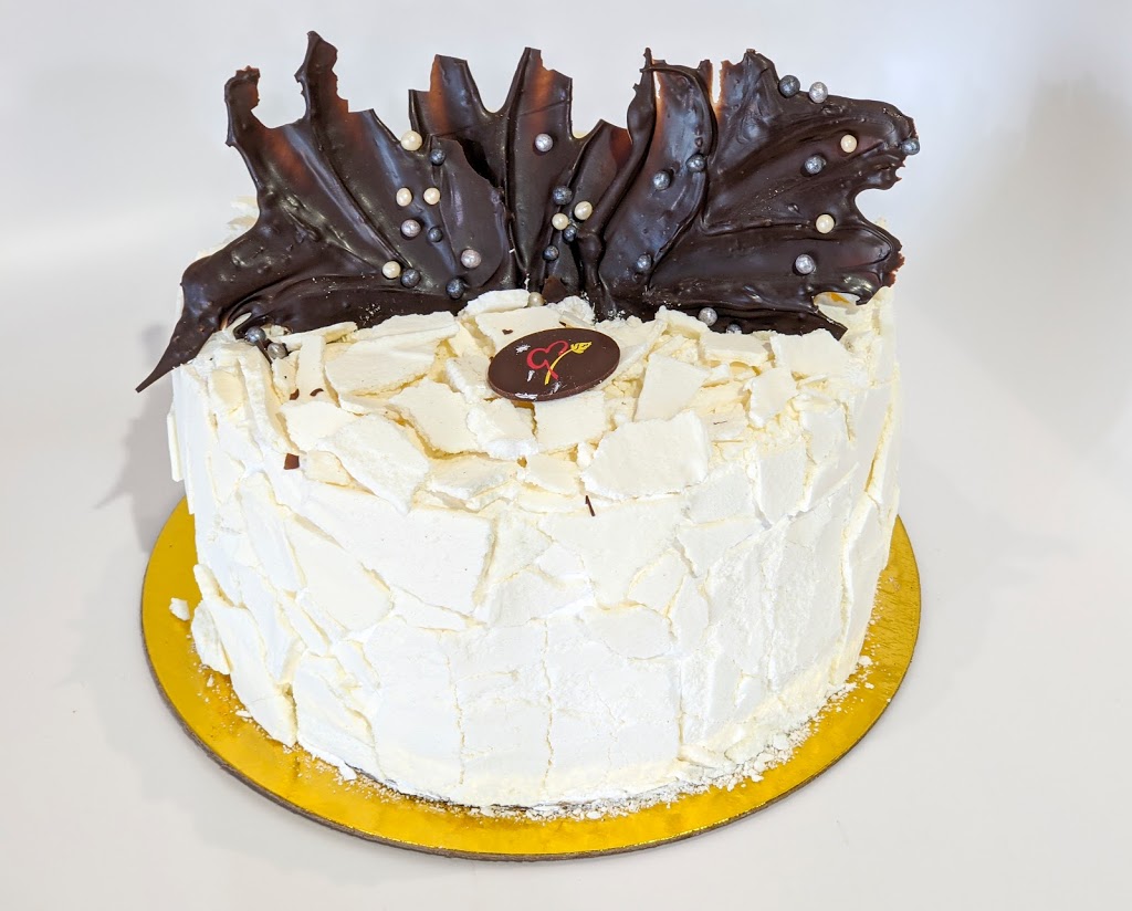 Pinecrest Bakery & Restaurant - Goulds | restaurant | 21657 S Dixie Hwy, Miami, FL 33170, USA | 7869461285 OR +1 786-946-1285