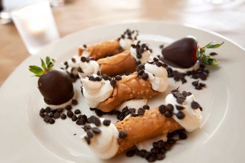 Carmines on Penn | restaurant | 92 S Pennsylvania St, Denver, CO 80209, USA | 3037776443 OR +1 303-777-6443