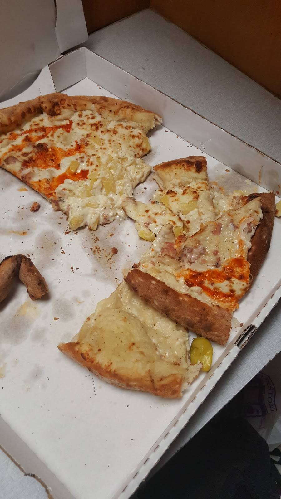 Papa Johns Pizza | restaurant | 2354 Main St, Bridgeport, CT 06606, USA | 2033337272 OR +1 203-333-7272