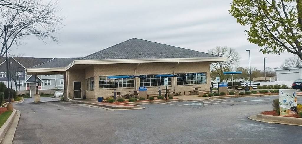 Culvers | restaurant | 1177 Summit Ave, Oconomowoc, WI 53066, USA | 2625678860 OR +1 262-567-8860