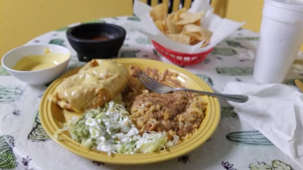 El Jalapeño | restaurant | 1116 N Brooks St, Brazoria, TX 77422, USA | 9792481894 OR +1 979-248-1894