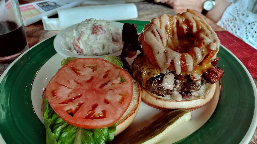 Dogtown Roadhouse | restaurant | 302 S Locust St, Floyd, VA 24091, USA | 5407456836 OR +1 540-745-6836