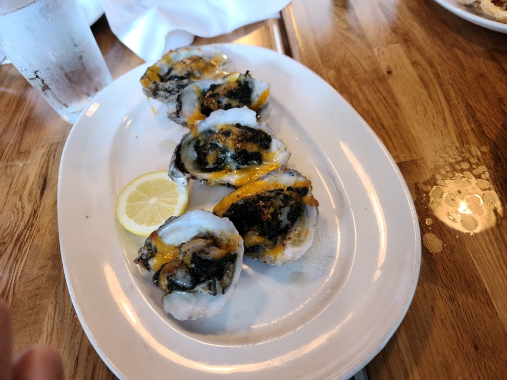 Ellas Oyster Bar | restaurant | 9420 NW 41st St, Doral, FL 33178, USA | 7863997956 OR +1 786-399-7956