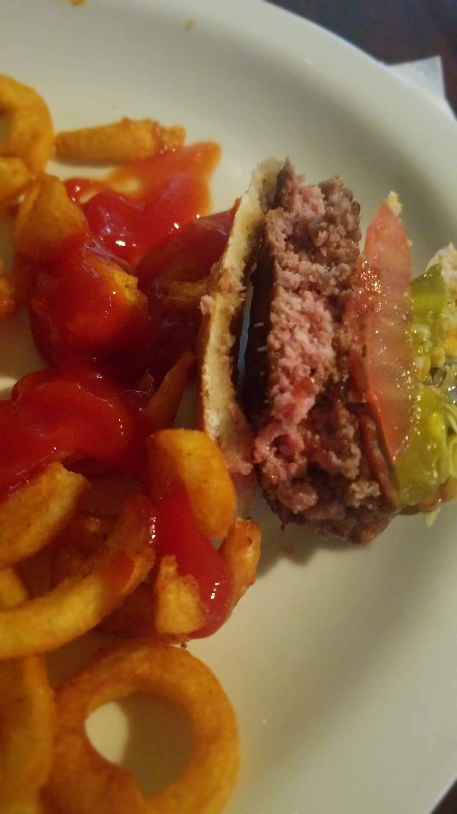 Lonestar Sports Bar & Grill | restaurant | 8703 5th Ave, Brooklyn, NY 11209, USA | 7188335180 OR +1 718-833-5180