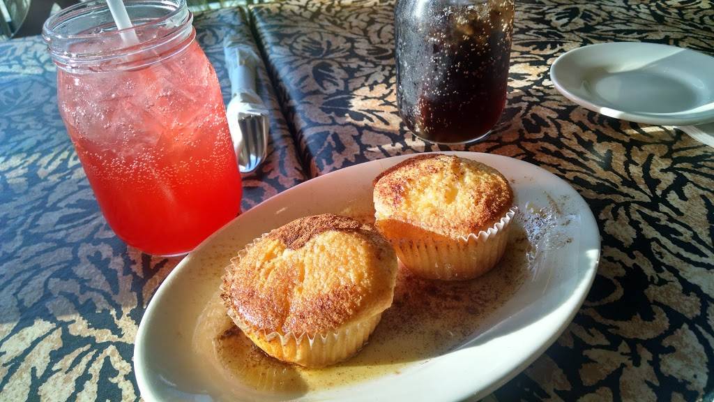 Carolina Kitchen | restaurant | 15812 Crain Hwy, Brandywine, MD 20613, USA | 3017827040 OR +1 301-782-7040