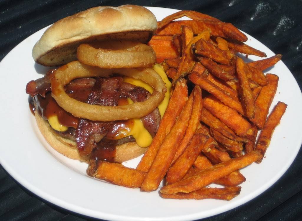 The Purple Place Bar & Grill | restaurant | 363 Green Valley Rd, El Dorado Hills, CA 95762, USA | 9169332313 OR +1 916-933-2313