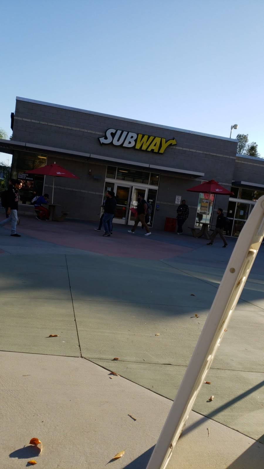 Subway Restaurants | restaurant | 18111 Nordhoff St, Northridge, CA 91330, USA | 8186774584 OR +1 818-677-4584