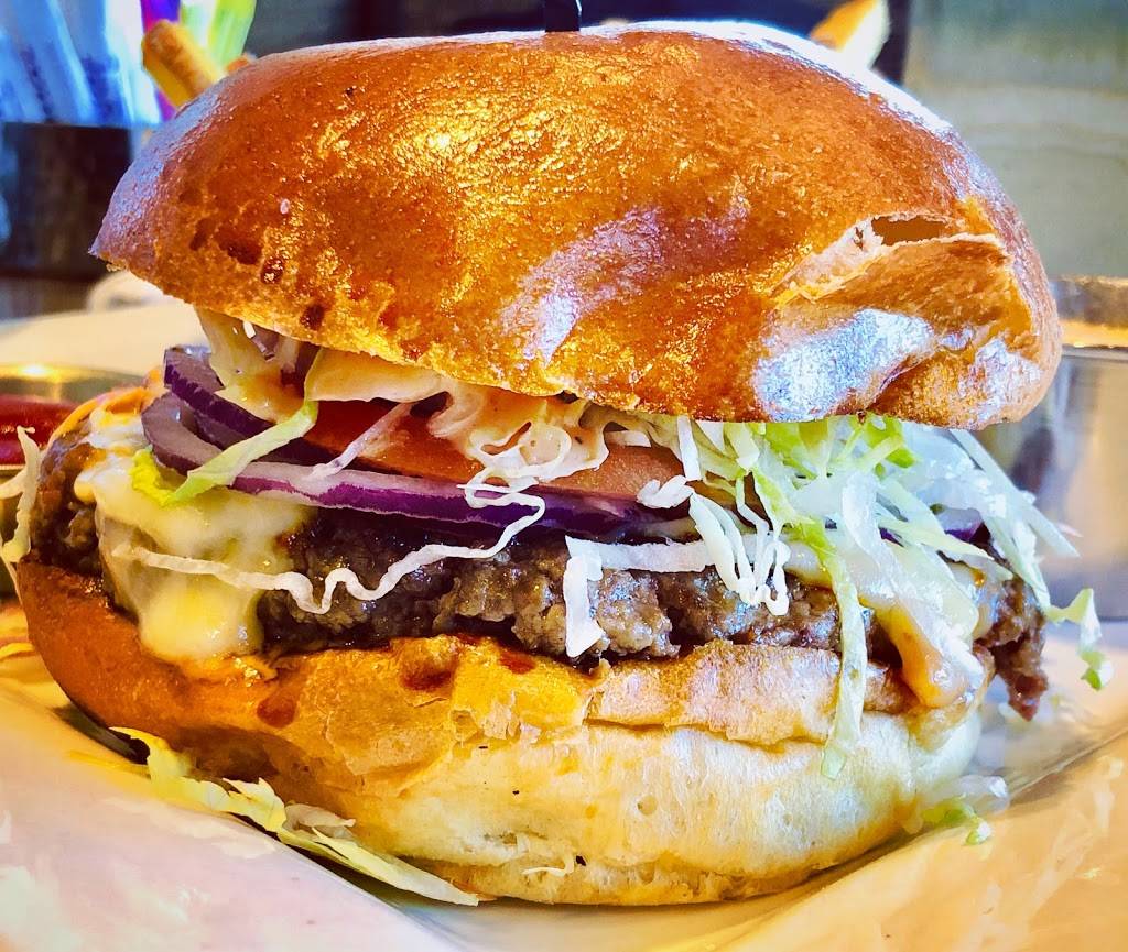 Bakers Crust Artisan Kitchen | restaurant | 19890 Belmont Chase Dr #135, Ashburn, VA 20147, USA | 7034434286 OR +1 703-443-4286