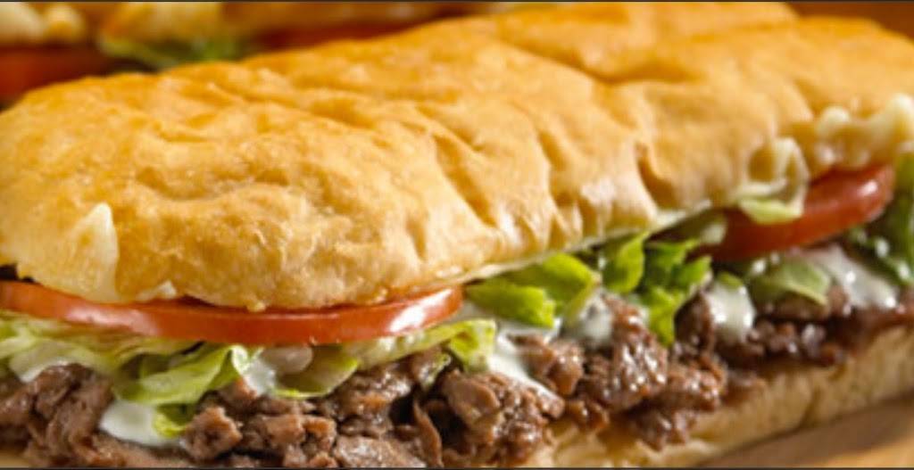 Mancinos of Connersville | restaurant | 303 W 30th St, Connersville, IN 47331, USA | 7658276155 OR +1 765-827-6155