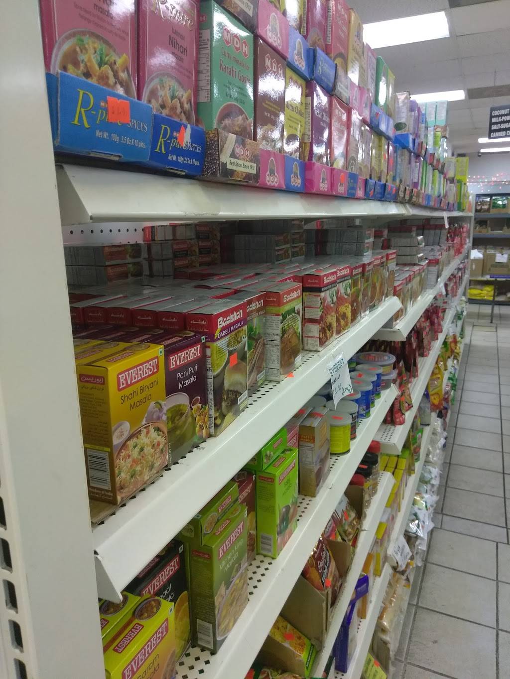 R K Grocery | restaurant | 106 Young Dr, Normal, IL 61761, USA | 3094545527 OR +1 309-454-5527