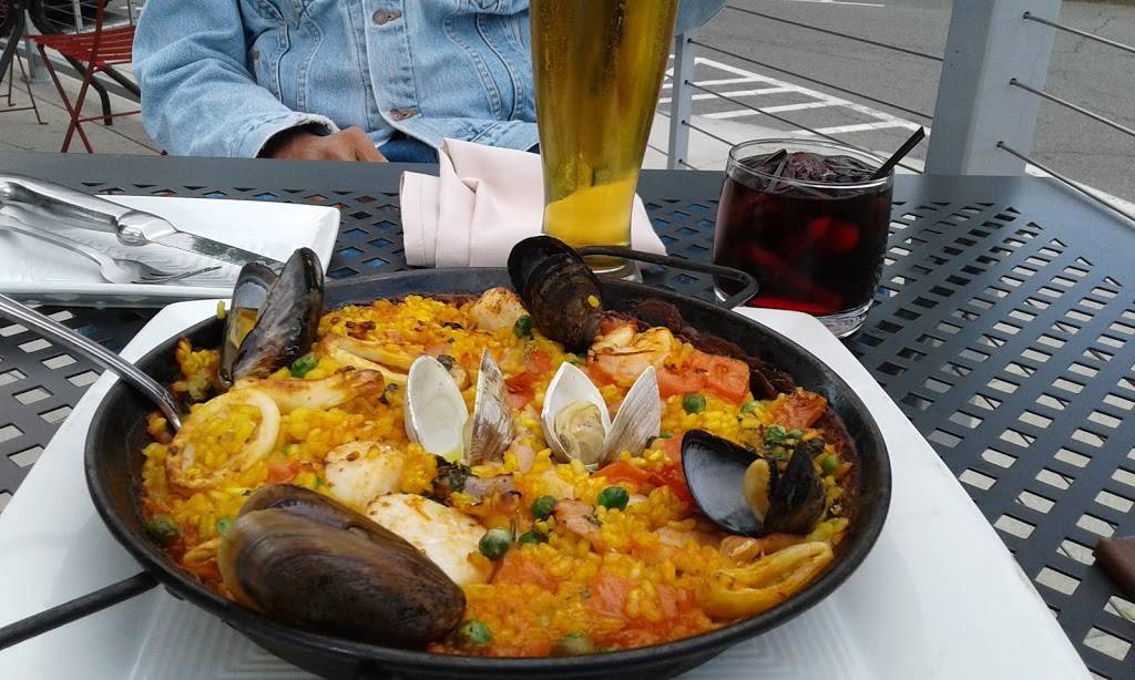 Bocado Tapas Wine Bar | restaurant | 45 Church St, Wellesley, MA 02482, USA | 7817722390 OR +1 781-772-2390