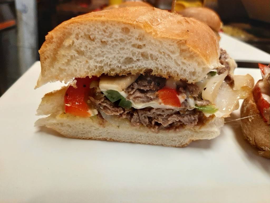 MAMA ROSA on Roncesvalles | restaurant | 5 Roncesvalles Ave, Toronto, ON M6R 2K2, Canada | 6473451995 OR +1 647-345-1995