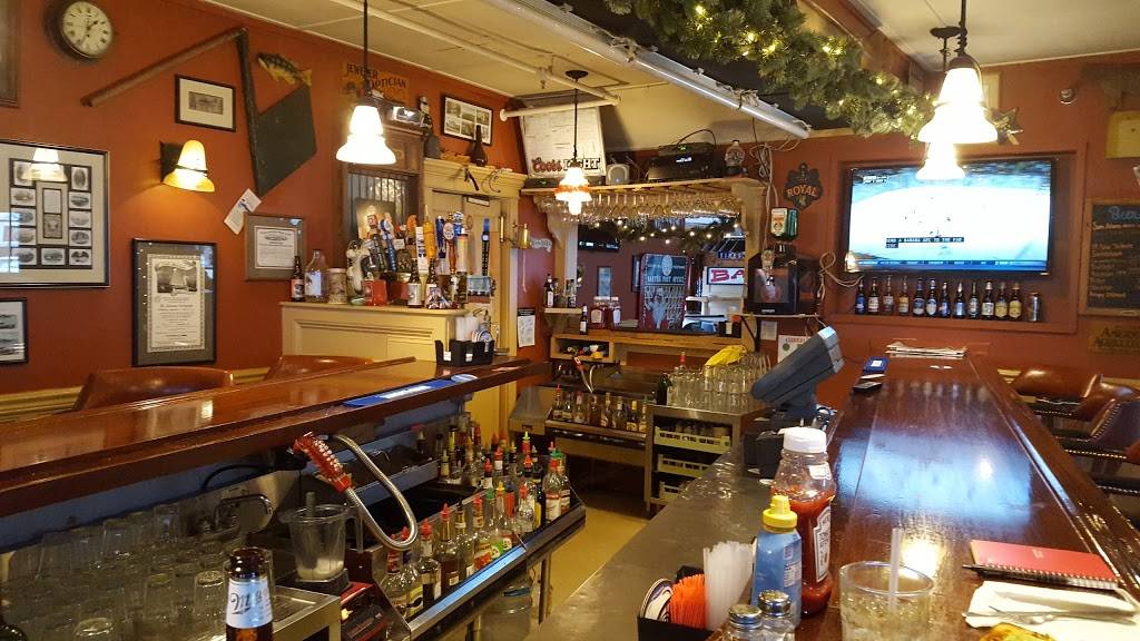 Bayside Pavilion | restaurant | 15 Georgia Shore Rd, St Albans City, VT 05478, USA | 8025240909 OR +1 802-524-0909