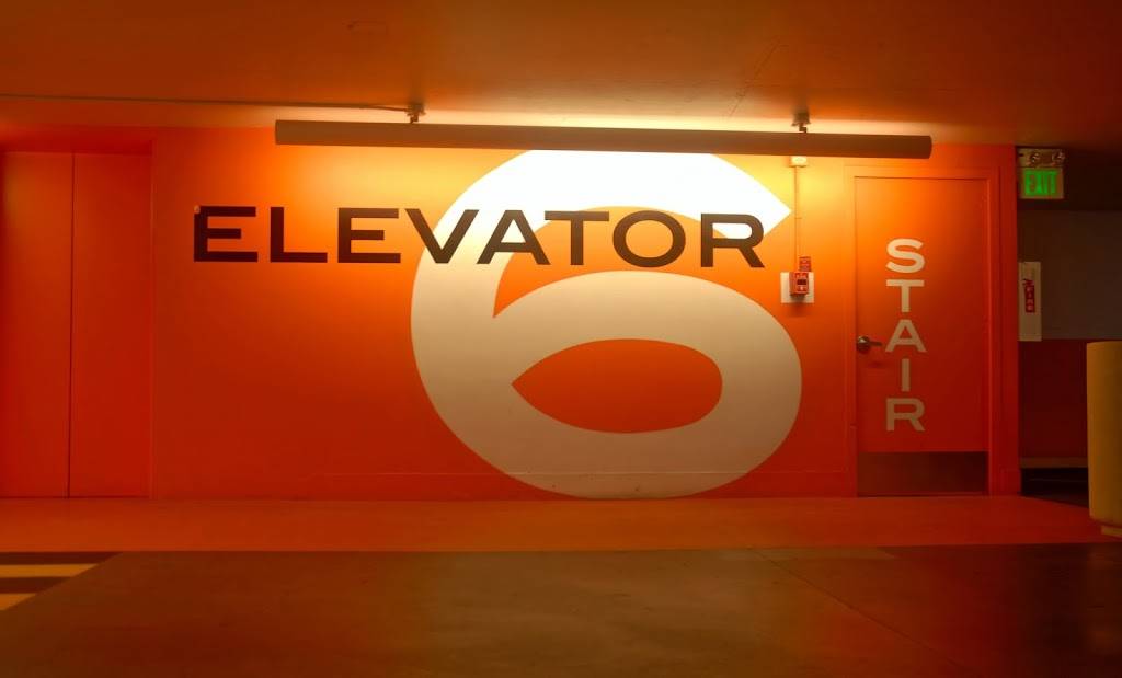 Mason OFarrell Garage | cafe | 325 Mason St, San Francisco, CA 94102, USA | 4156736757 OR +1 415-673-6757