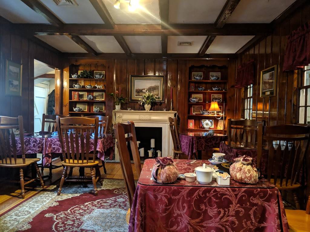 Dunbar House Restaurant & Tea Room | cafe | 1 Water St, Sandwich, MA 02563, USA | 5088332485 OR +1 508-833-2485