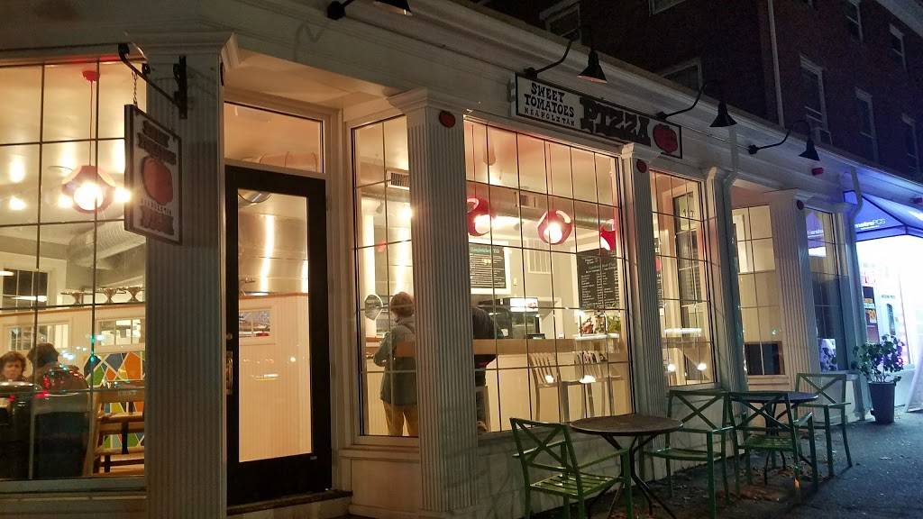 Sweet Tomatoes Pizza | meal takeaway | 1279 Washington St, West Newton, MA 02465, USA | 6176308666 OR +1 617-630-8666
