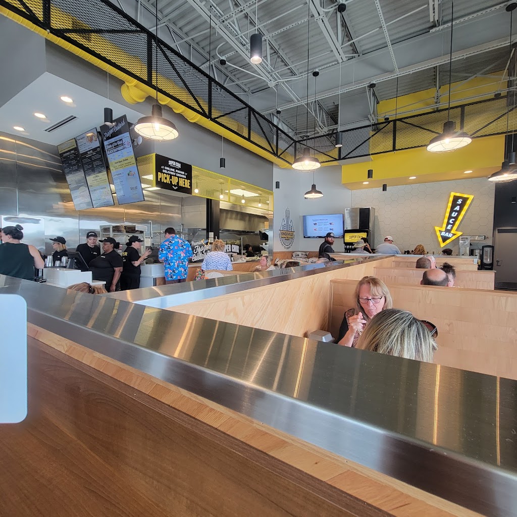 Super Chix Knoxville | restaurant | 6672 Clinton Hwy suite 102, Knoxville, TN 37912, USA | 8655129068 OR +1 865-512-9068