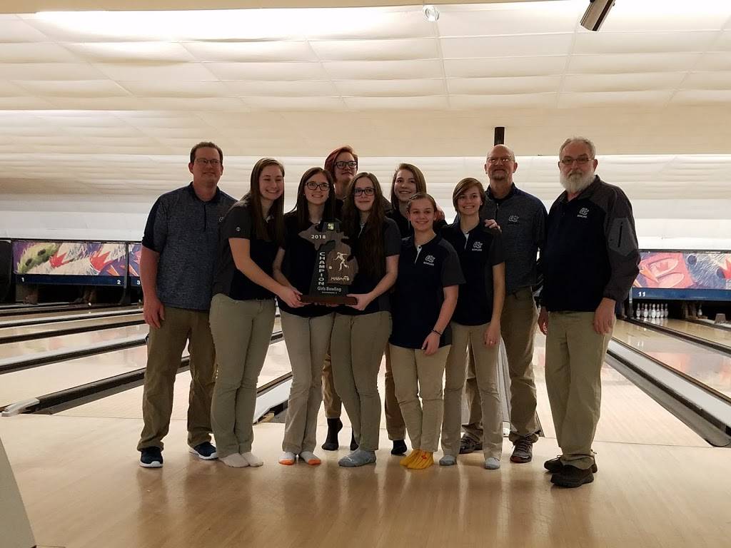 Park Center Lanes | meal takeaway | 2222 28th St SW, Wyoming, MI 49519, USA | 6165322313 OR +1 616-532-2313