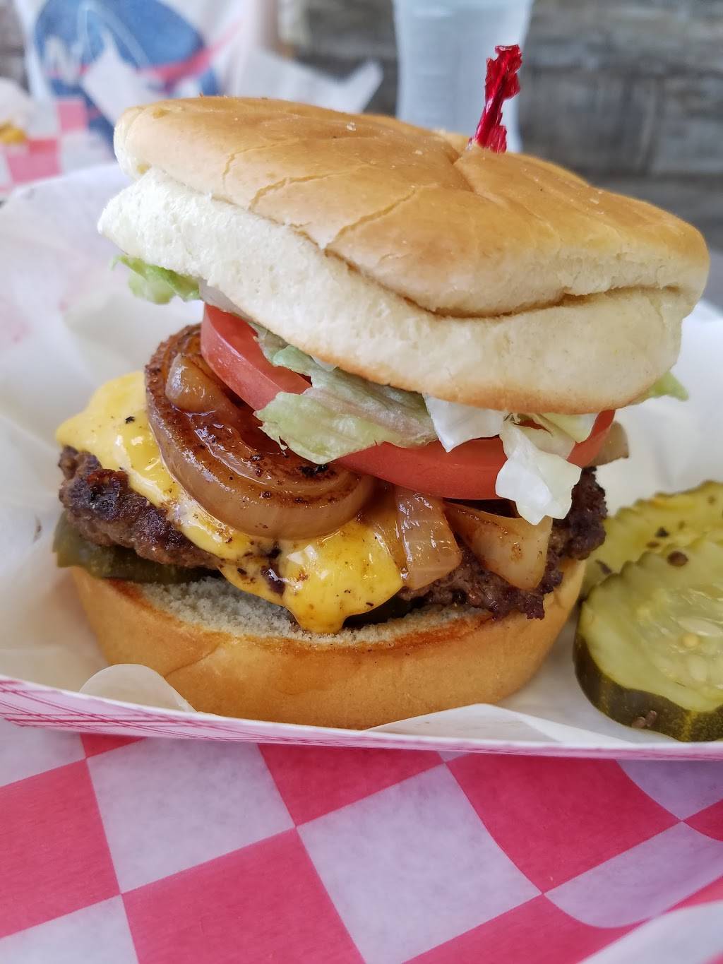 Richmans Ice Cream & Burger Co. | restaurant | 6935 Emilie Rd, Levittown, PA 19057, USA | 2159431801 OR +1 215-943-1801