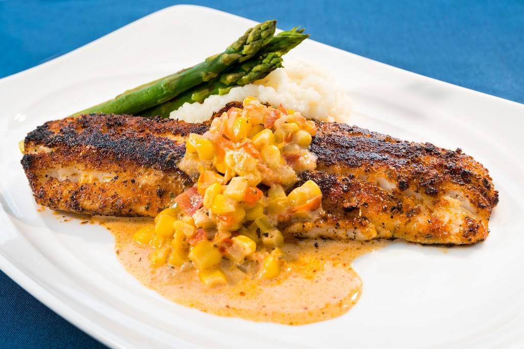 The Strand at Sommerset Pointe | restaurant | 00970 Marina Dr, Boyne City, MI 49712, USA | 2315829900 OR +1 231-582-9900