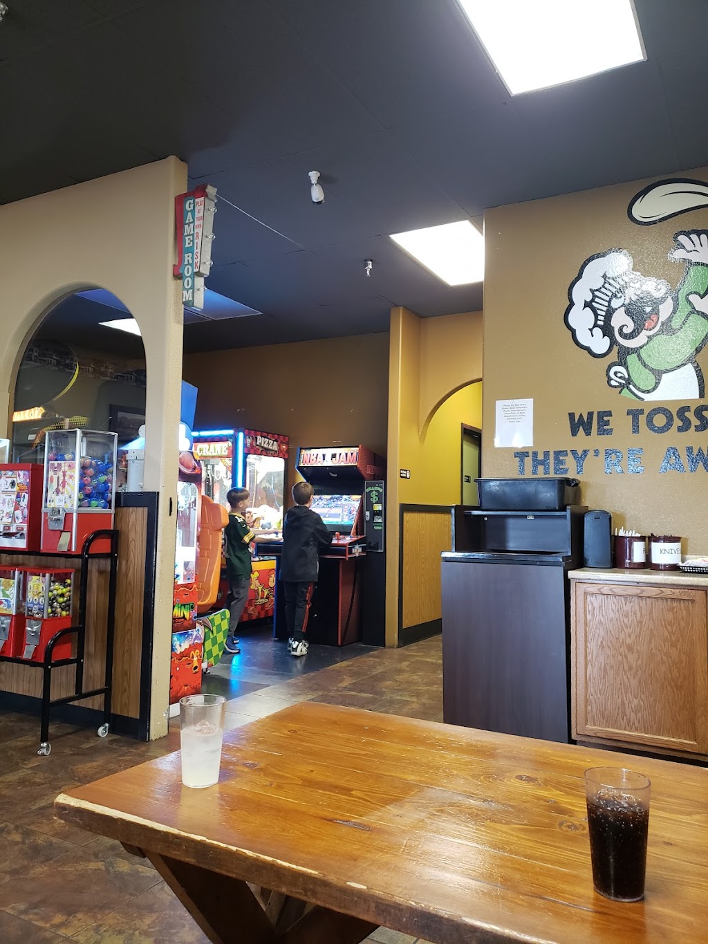 Pizza Factory | restaurant | 238 E Hwy. 260, AZ-260, Payson, AZ 85541, USA | 9284741895 OR +1 928-474-1895