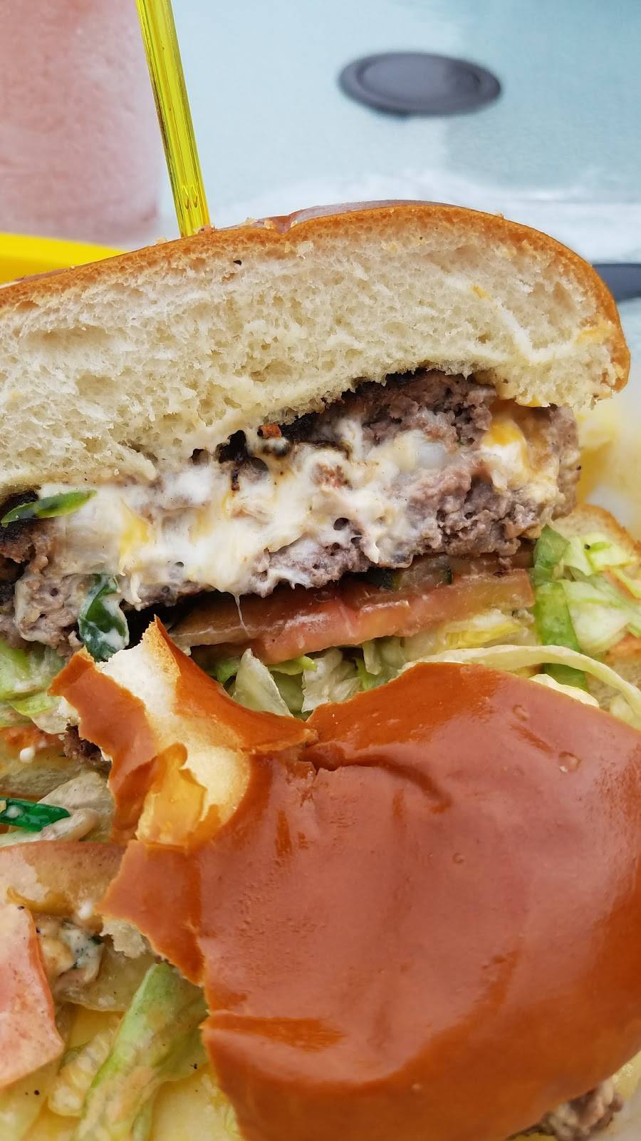 Prime Daiquiri | restaurant | 8150 Southwest Fwy F, Houston, TX 77074, USA | 8329040014 OR +1 832-904-0014