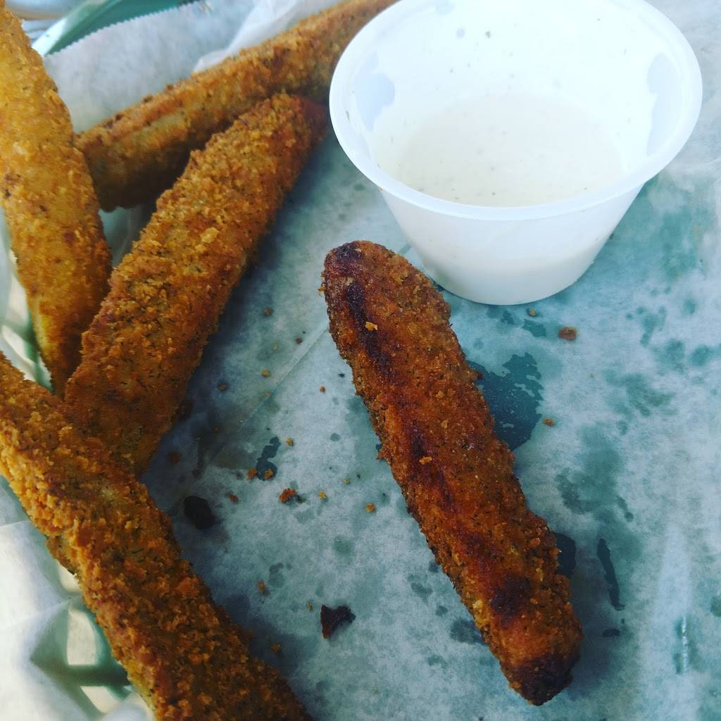 The Frog Tavern | restaurant | 1116 S Harkless Dr, Syracuse, IN 46567, USA | 5744574324 OR +1 574-457-4324