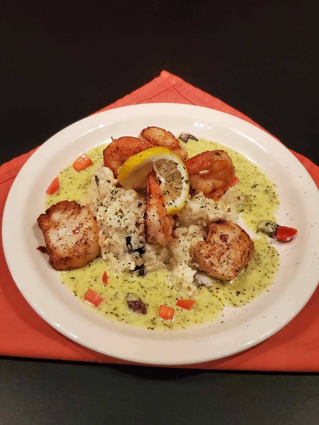 Will-Onitas Family Restaurant | restaurant | 2010 Penny Ln Dr, Jeannette, PA 15644, USA | 7243924114 OR +1 724-392-4114