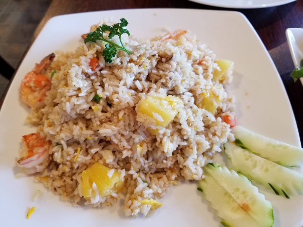 Le Thai Cuisine | restaurant | 7200 Telegraph Square Dr U, Lorton, VA 22079, USA | 7035501235 OR +1 703-550-1235