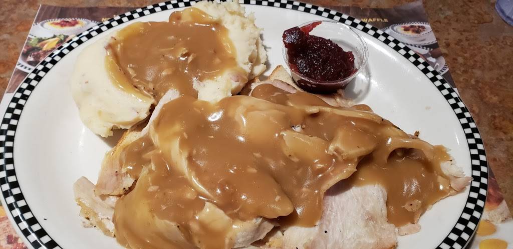 Black Bear Diner | restaurant | 2022 First St, Simi Valley, CA 93065, USA | 8055797901 OR +1 805-579-7901