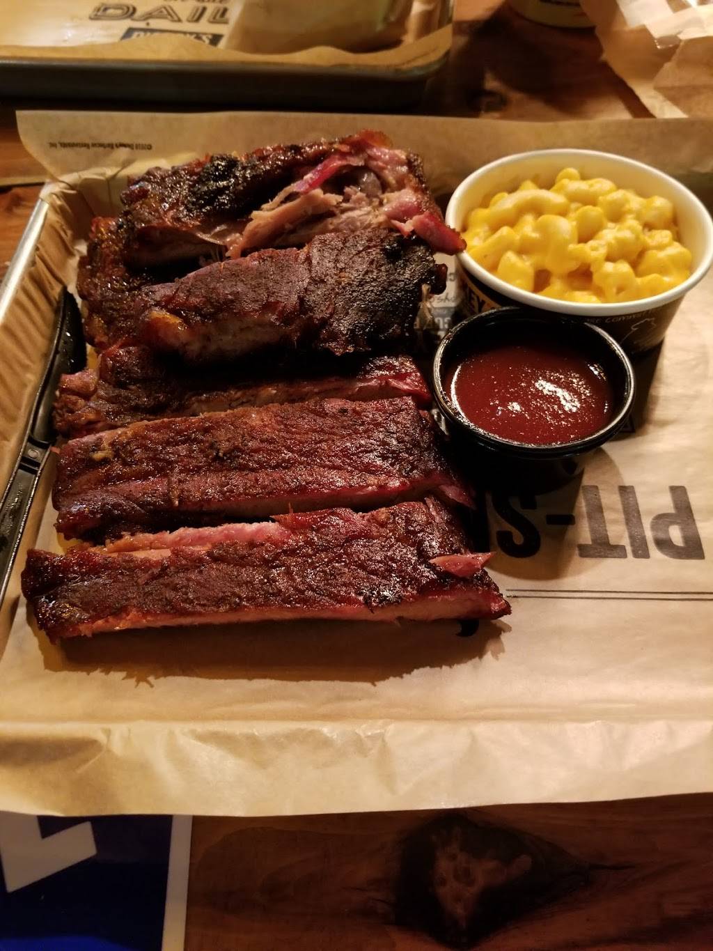 Dickeys Barbecue Pit | restaurant | 12270 Base Line Rd, Rancho Cucamonga, CA 91730, USA | 9092337899 OR +1 909-233-7899