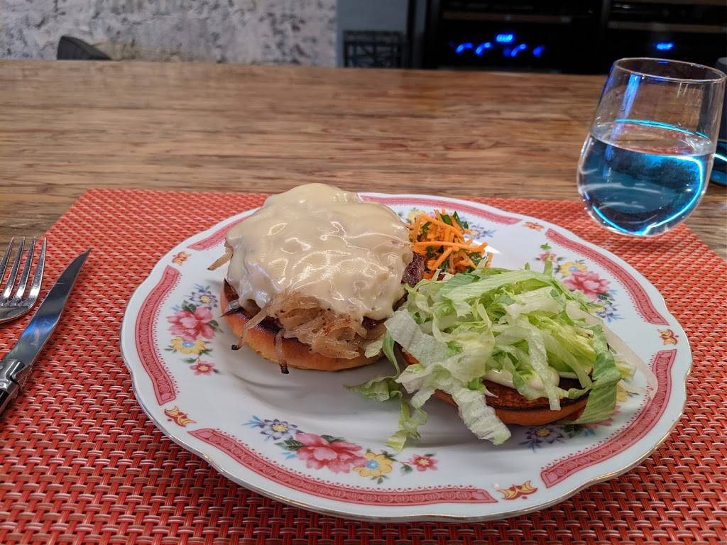 frenchish | restaurant | 3509 Central Ave NE, Albuquerque, NM 87106, USA | 5054335911 OR +1 505-433-5911