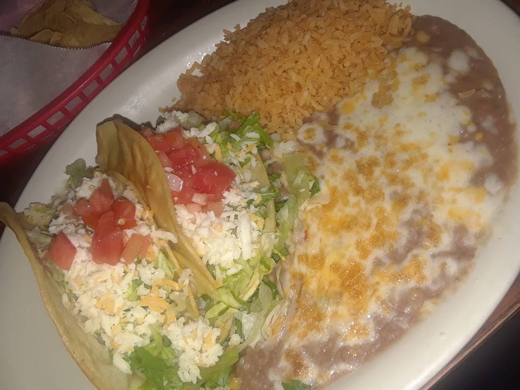 La Villa Mexican Food | restaurant | 15333 Crenshaw Blvd, Gardena, CA 90249, USA | 3106753393 OR +1 310-675-3393