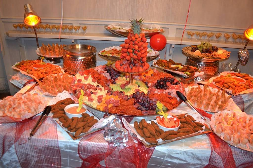 100X100 DELICIAS | restaurant | 635 Hyde Park Ave, Boston, MA 02131, USA | 6174774546 OR +1 617-477-4546