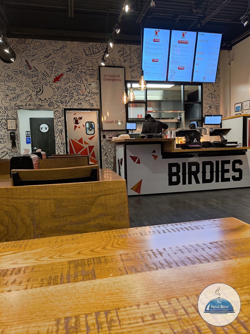 Birdies | restaurant | 131 New Rd, Parsippany-Troy Hills, NJ 07054, USA | 9732877575 OR +1 973-287-7575