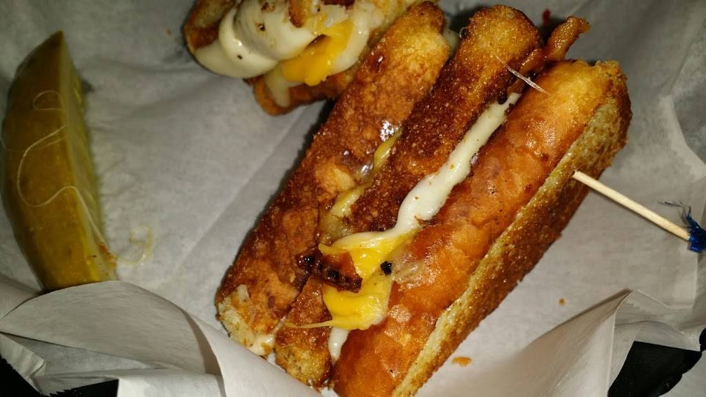 El Coyote | restaurant | 7404 State Rd, Cincinnati, OH 45230, USA | 5132325757 OR +1 513-232-5757