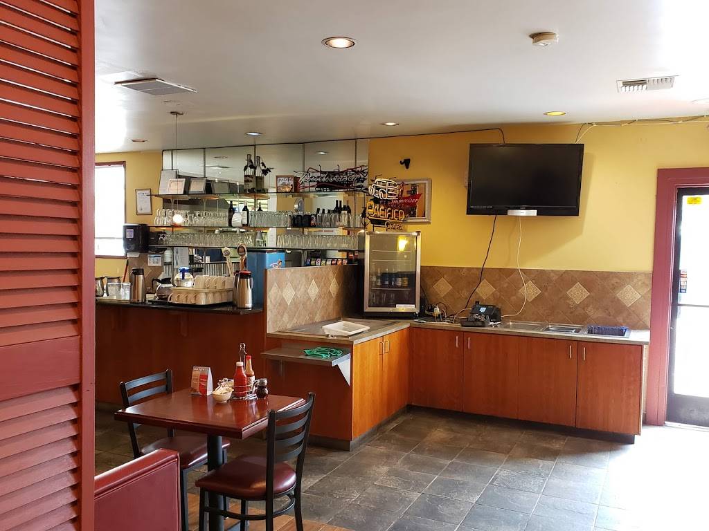 hwy 2 fusion diner | restaurant | 19721 US-2, Monroe, WA 98272, USA | 3602177075 OR +1 360-217-7075