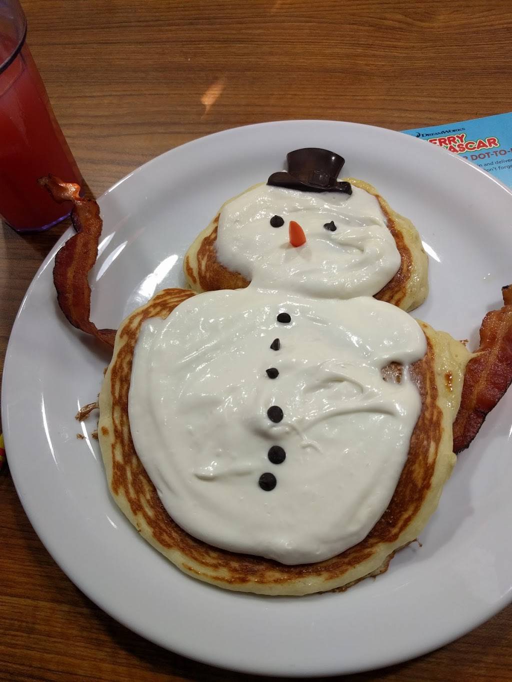 Dennys | restaurant | 3160 W Carefree Hwy, Phoenix, AZ 85086, USA | 6235822993 OR +1 623-582-2993