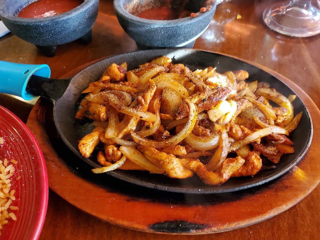 Mariachis Mexican Grill | restaurant | 2747 Gulf Breeze Pkwy, Gulf Breeze, FL 32563, USA | 8509343606 OR +1 850-934-3606