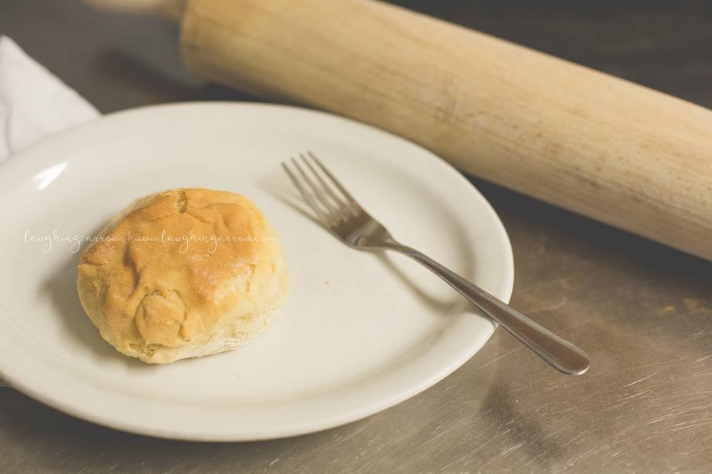 Moms Kitchen | restaurant | 210 W Jackson St, Marshfield, MO 65706, USA | 4178597251 OR +1 417-859-7251